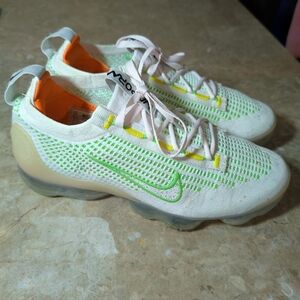 Nike Air Vapor Max (2022) Flyknit White-green "Feel Love"Women Size 9.5 No Box